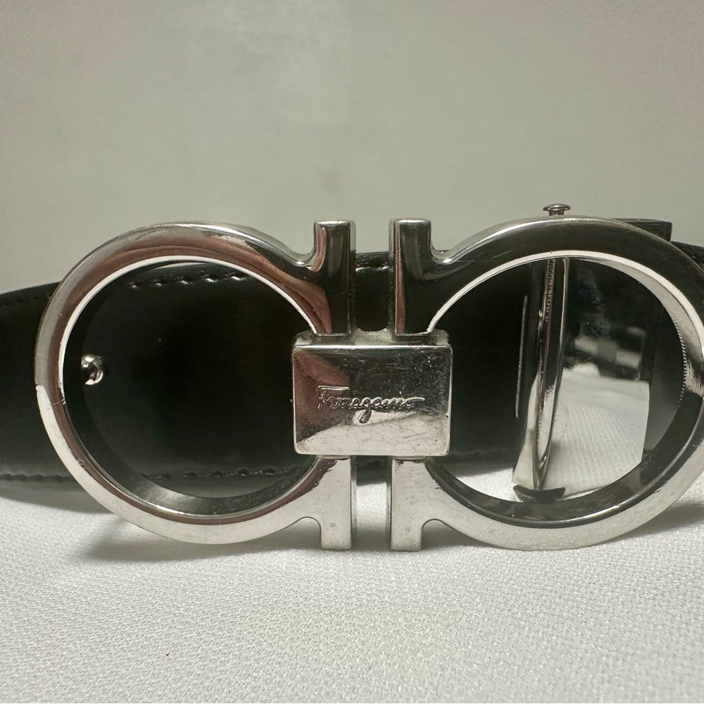 Salvatore Ferragamo Black and Silver Belt
